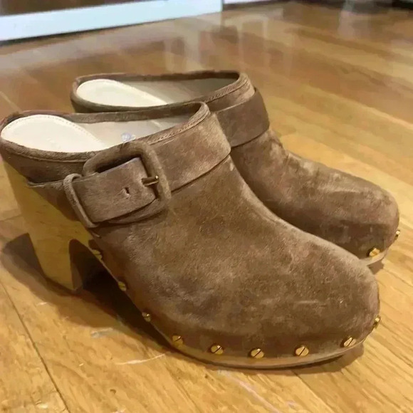 Veronica Beard Tan Suede Clogs - Picture 8 of 11